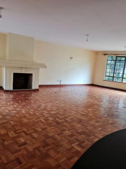 5 Bed Townhouse with En Suite in Kileleshwa