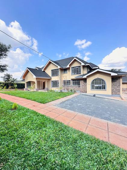 5 Bed House with En Suite in Karen 5 Bed House with En Suite in Karen