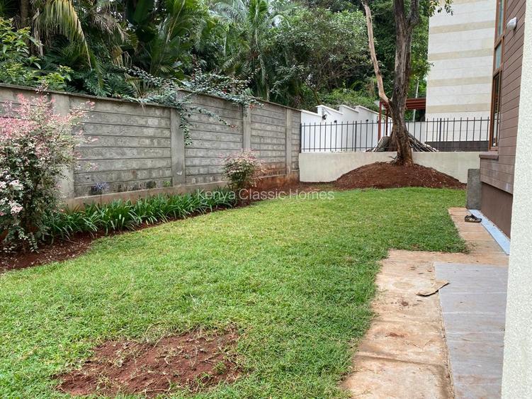 6 Bed Villa with En Suite at Lavington