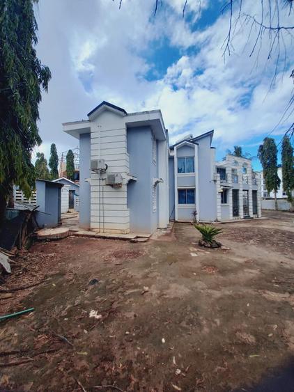 4 Bed Townhouse with En Suite in Nyali Area