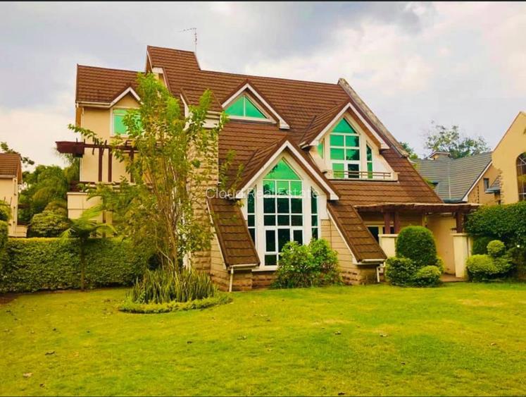 5 Bed Villa with En Suite in Lavington