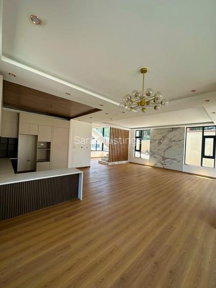 5 Bed Townhouse with En Suite in Lavington