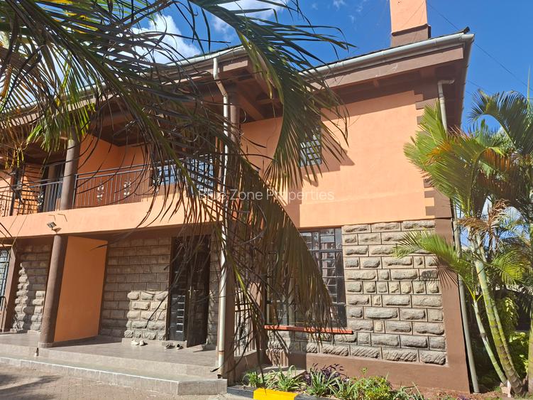 4 Bed Townhouse with En Suite at Off Mimosa Rd
