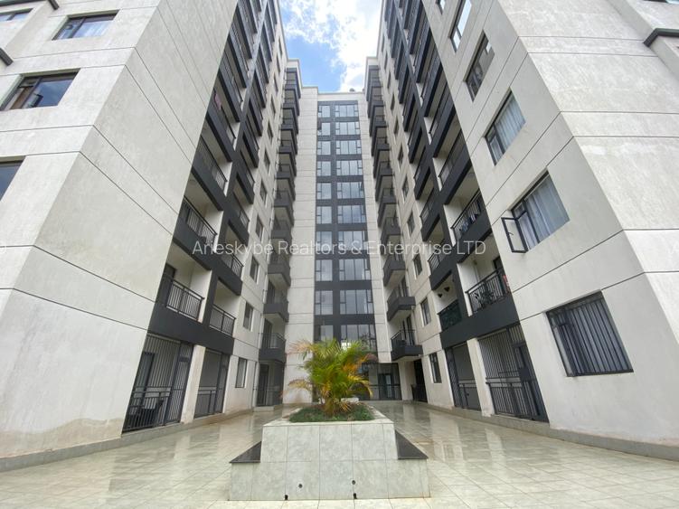 Studio Apartment with En Suite in Ruaka