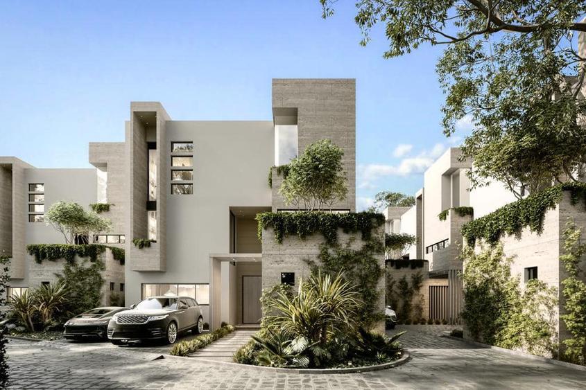 5 bed house with en suite at lavington