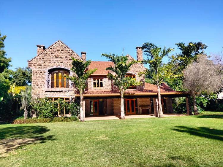 5 Bed Townhouse with En Suite in Karen