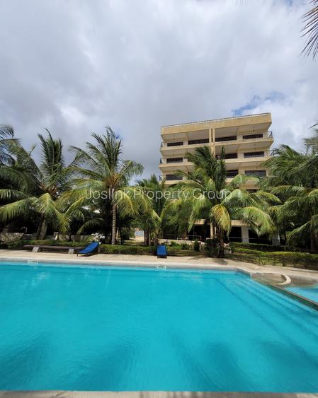 3 Bed Apartment with En Suite in Nyali Area