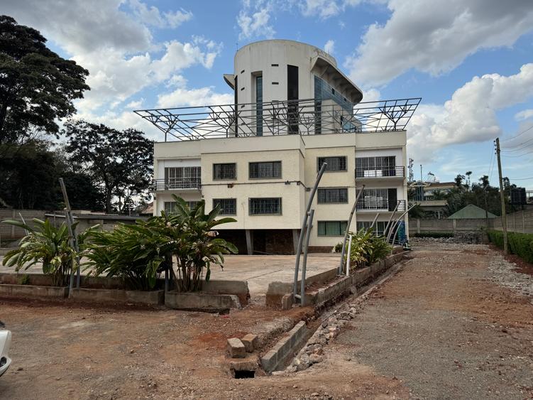 1,600 ft² Office with Service Charge Included in Westlands Area