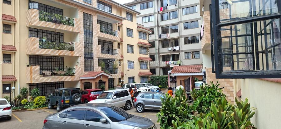 2 Bed Apartment with En Suite in Westlands Area