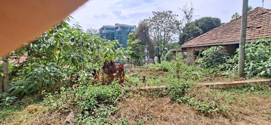 1.0 ac Land in Westlands Area