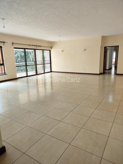 4 Bed Apartment with En Suite at Brookside Drive