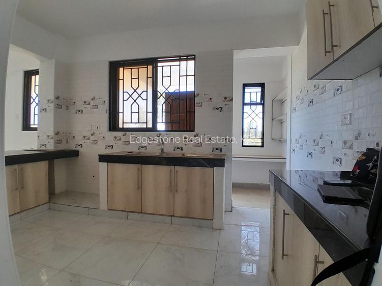 2 Bed Apartment with En Suite in Mtwapa