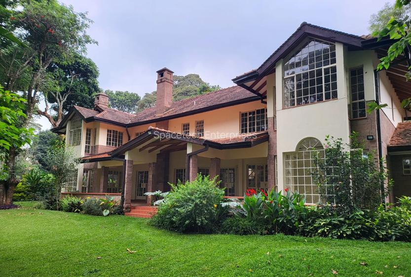 5 Bed House with En Suite in Rosslyn