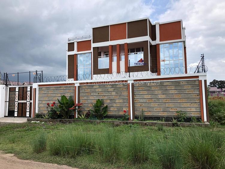 4 Bed House with En Suite in Nakuru