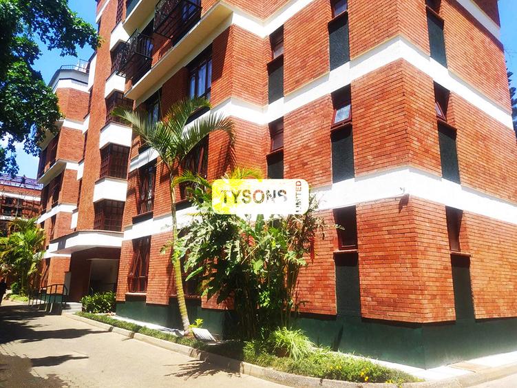 4 Bed Apartment with En Suite in Kilimani
