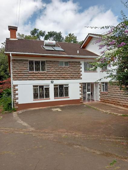 4 Bed House with Garden at Kyuna