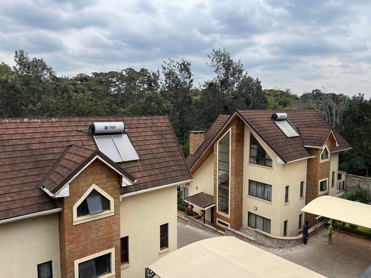5 Bed Townhouse with En Suite at Convent Drive