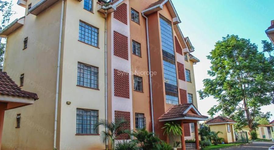 Serviced 2 Bed Apartment with Swimming Pool at Fourways Junction