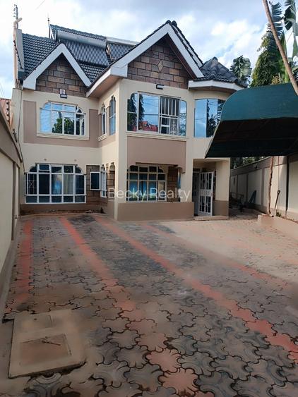 4 Bed House with En Suite at Membley