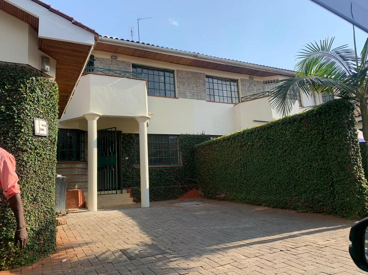 4 Bed House with En Suite in Kileleshwa