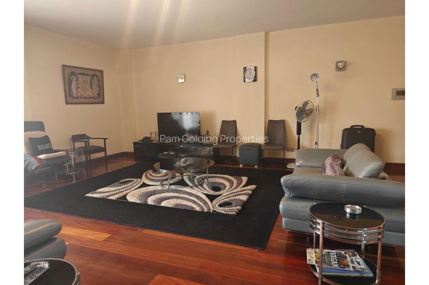 Furnished 3 Bed Apartment with En Suite in Parklands
