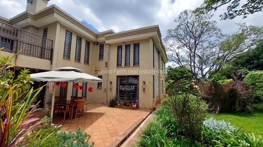 5 Bed Villa with En Suite in Karen