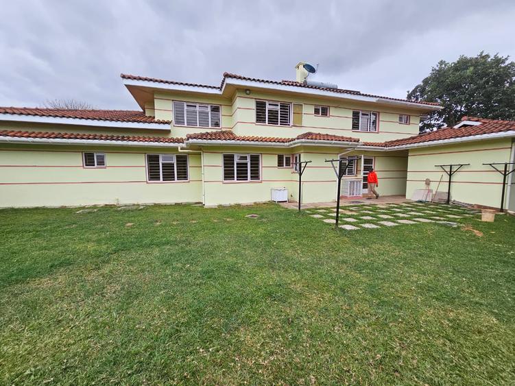 4 Bed House with En Suite in Runda 4 Bed House with En Suite in Runda