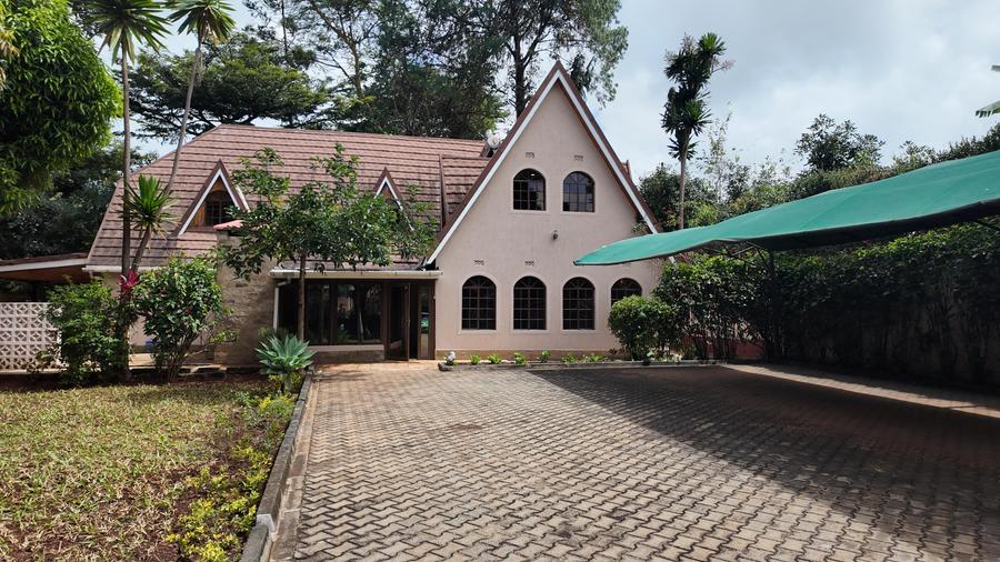 6 bed house with en suite in runda