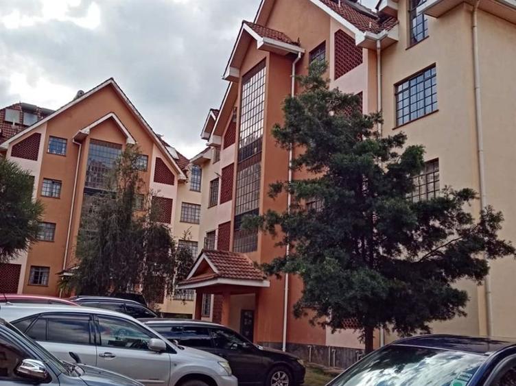 2 Bed Apartment with En Suite at Fourways Junction Estate