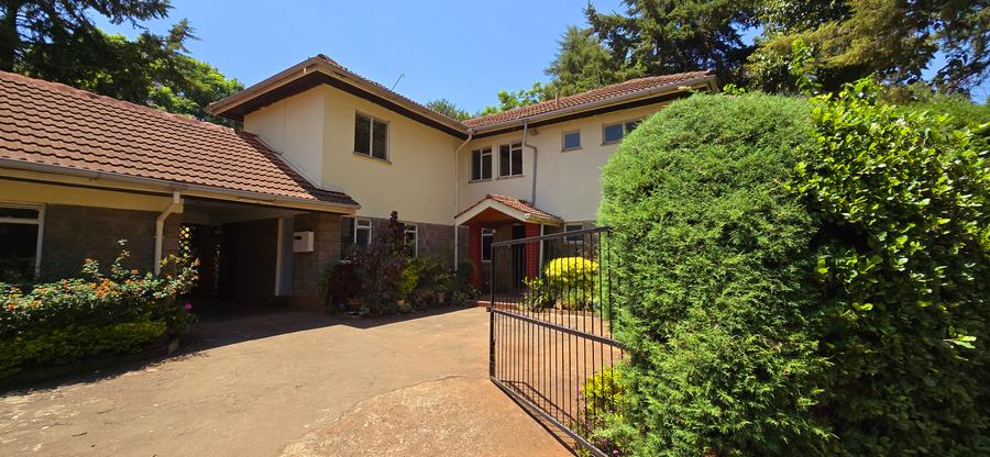 4 Bed Townhouse with En Suite at Convent Drive 4 Bed Townhouse with En Suite at Convent Drive