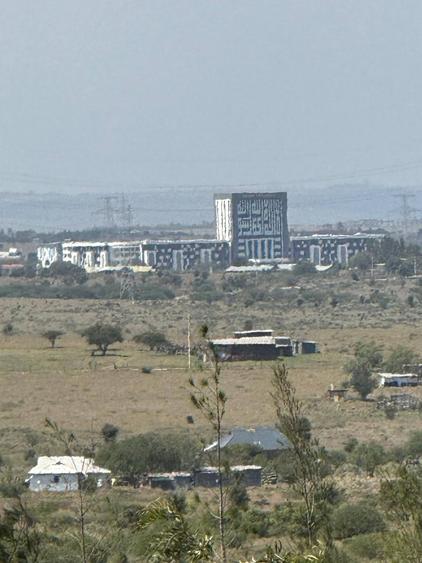10 ac land in isinya