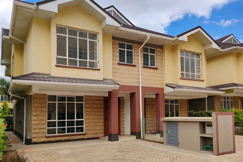 3 Bed Townhouse with En Suite at Crystal Rivers