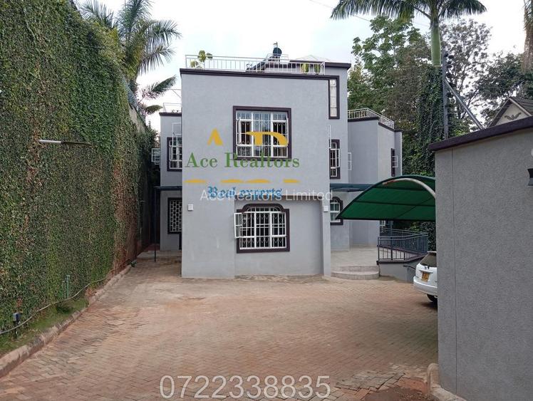 4 Bed Townhouse with En Suite at Spring Valley