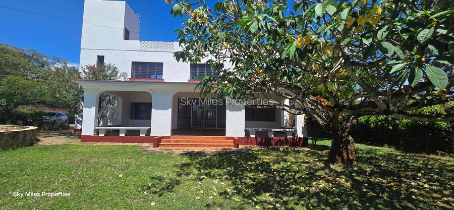 4 Bed House with Swimming Pool at Go-Kart Mombasa