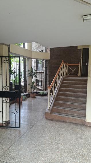 3 Bed Apartment with Parking in Dennis Pritt - Bild 5