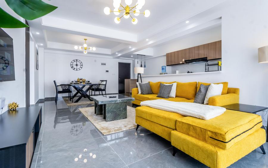Serviced 2 Bed Apartment with En Suite in Riverside Serviced 2 Bed Apartment with En Suite in Riverside