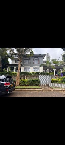 4 Bed Townhouse with En Suite at Mountain View Estate