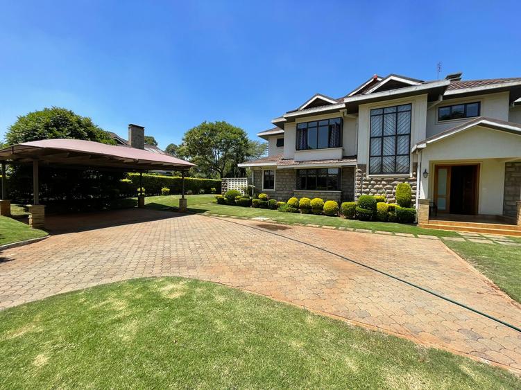 4 bed townhouse with en suite at karen