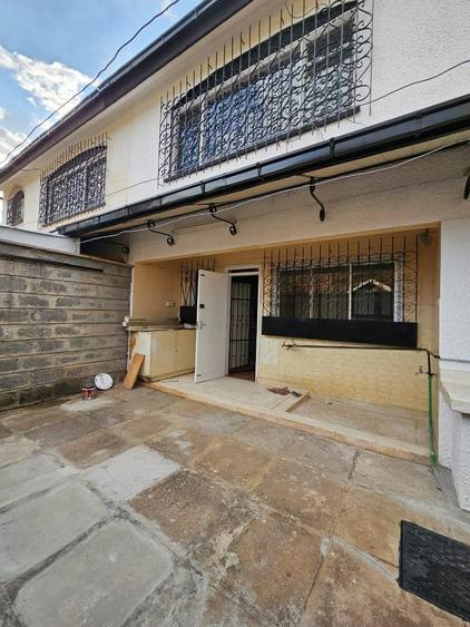 3 Bed House with En Suite at Brookside Gardens 3 Bed House with En Suite at Brookside Gardens
