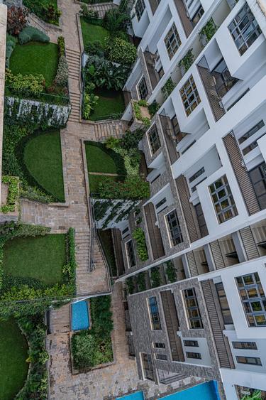 Serviced 3 Bed Apartment with En Suite in Spring Valley Serviced 3 Bed Apartment with En Suite in Spring Valley