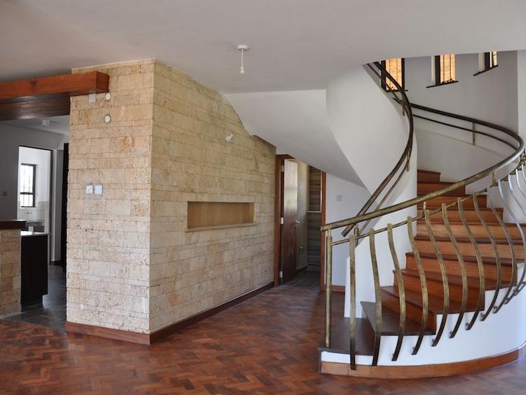 4 Bed House in Runda