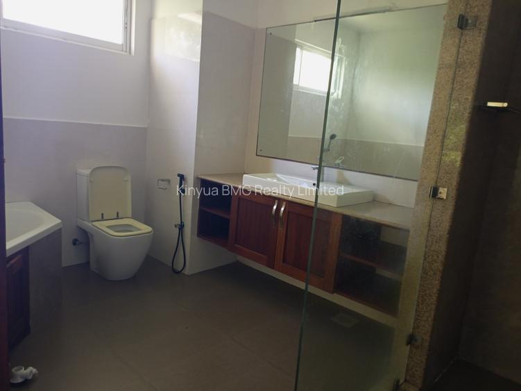 4 Bed Apartment with En Suite at Links Road