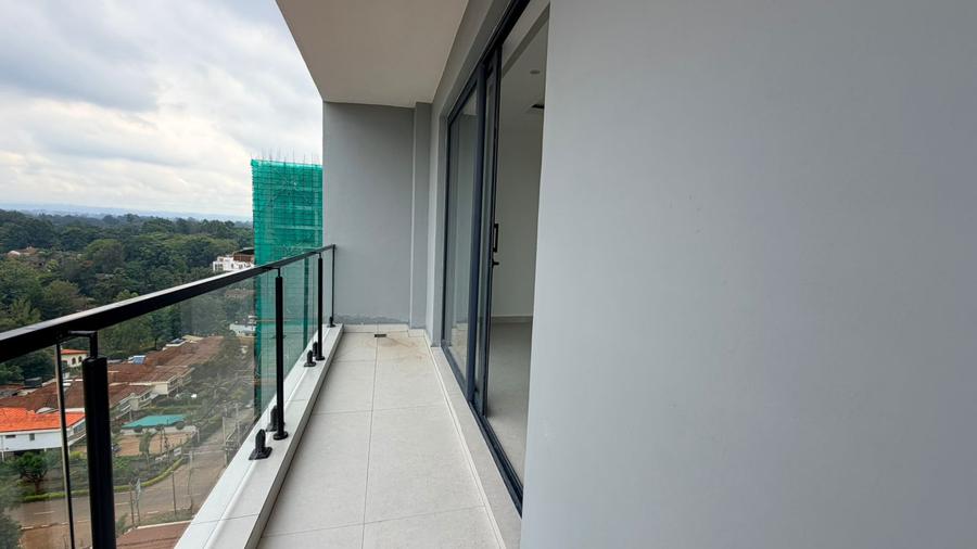3 Bed Apartment with En Suite at Brookside – pohled 5
