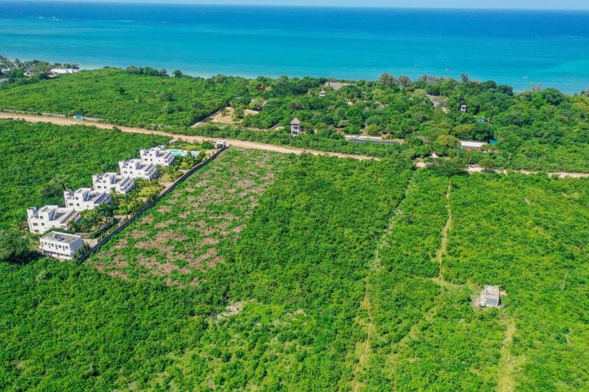 Land in Kwale County - Więcej