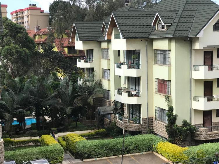 3 Bed Apartment with En Suite in Lavington