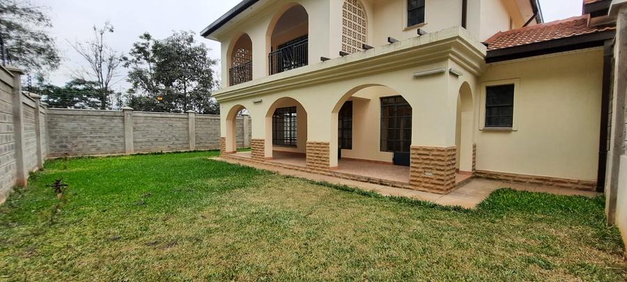 4 Bed House with En Suite at Lavington 4 Bed House with En Suite at Lavington
