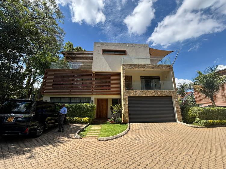 4 Bed Townhouse with En Suite in Lavington