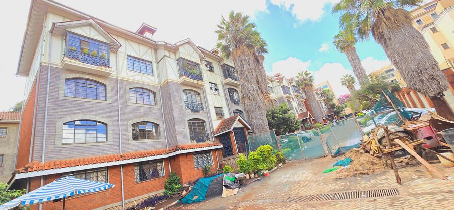 3 Bed Apartment with En Suite at Riverside Garden