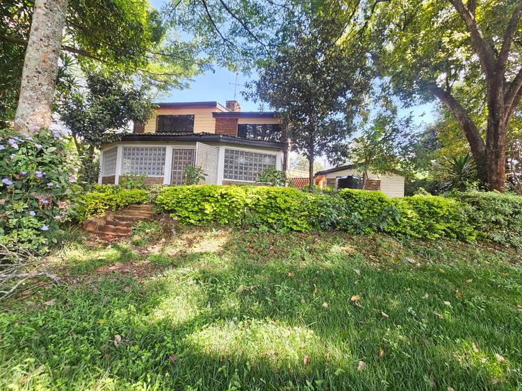 4 Bed House with En Suite in Runda 4 Bed House with En Suite in Runda