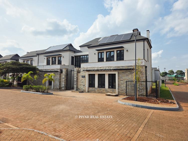 4 Bed House with Swimming Pool in Runda